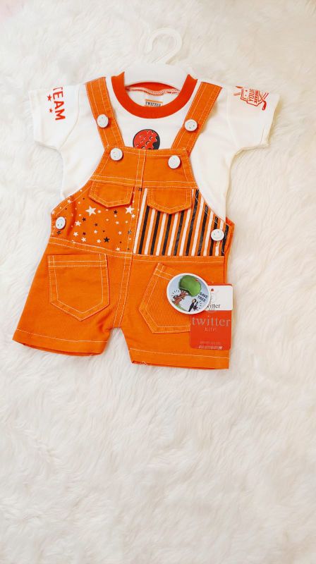 KIDS DUNGRY SET Size 18