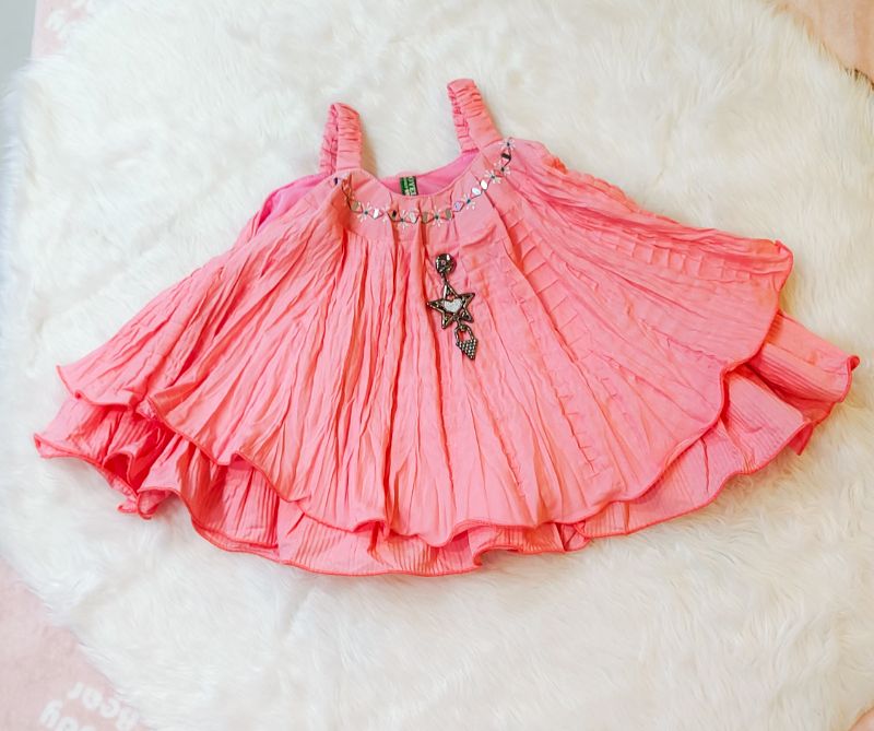 GIRLS TOP Size M to L