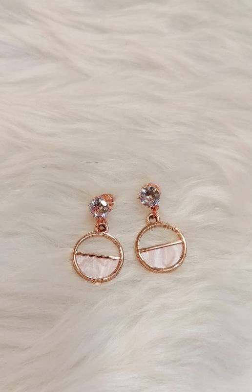 EARRINGS (ROUND HALF MOON)