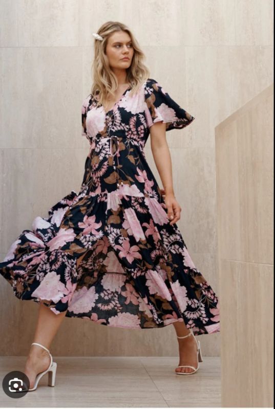 Robe d'été à lacets impromés