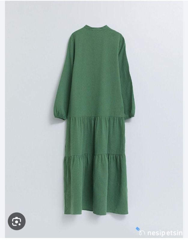 Robe verte unie à manche longue