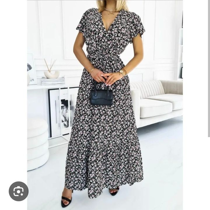 Robe mi-longue à fleur noire et blanche