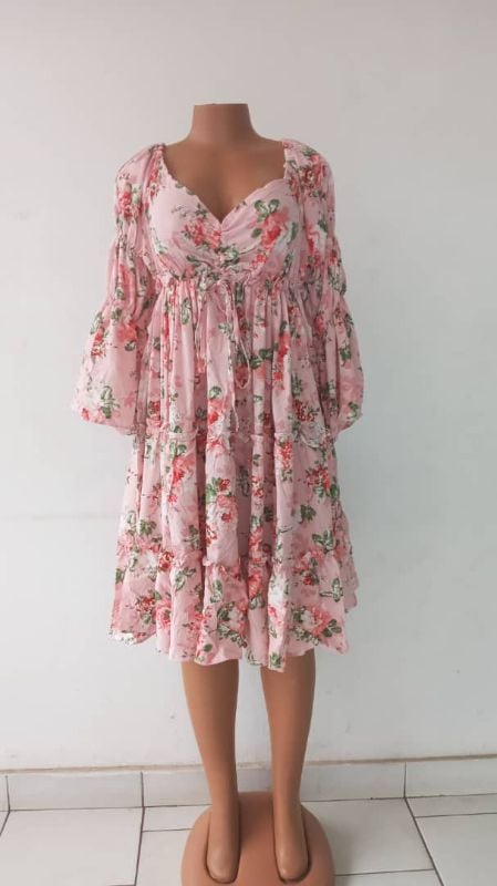 Robe fleurie rose