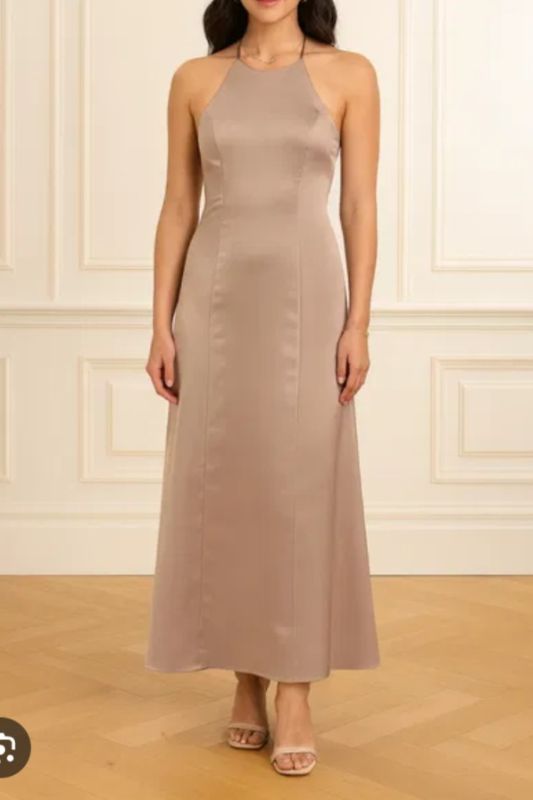 Robe de cocktail en soie couleur bronze