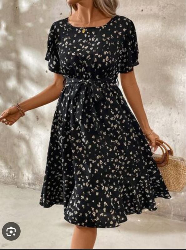 Robe midi manche courte imprimée noir et blanc