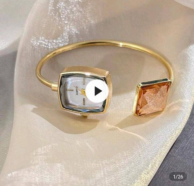 Bracelet montre doré double bijou