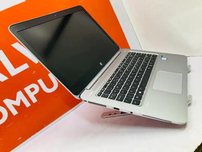 HP Elitebook 1040 G3