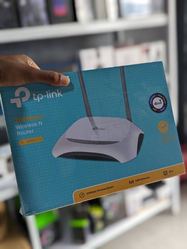 TP-link router 300Mbps