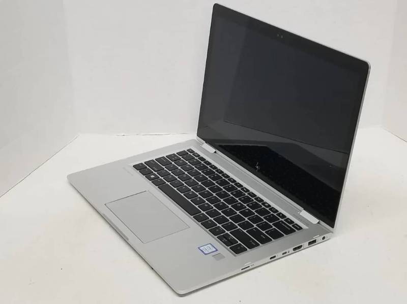 HP Elitebook 1030 G2