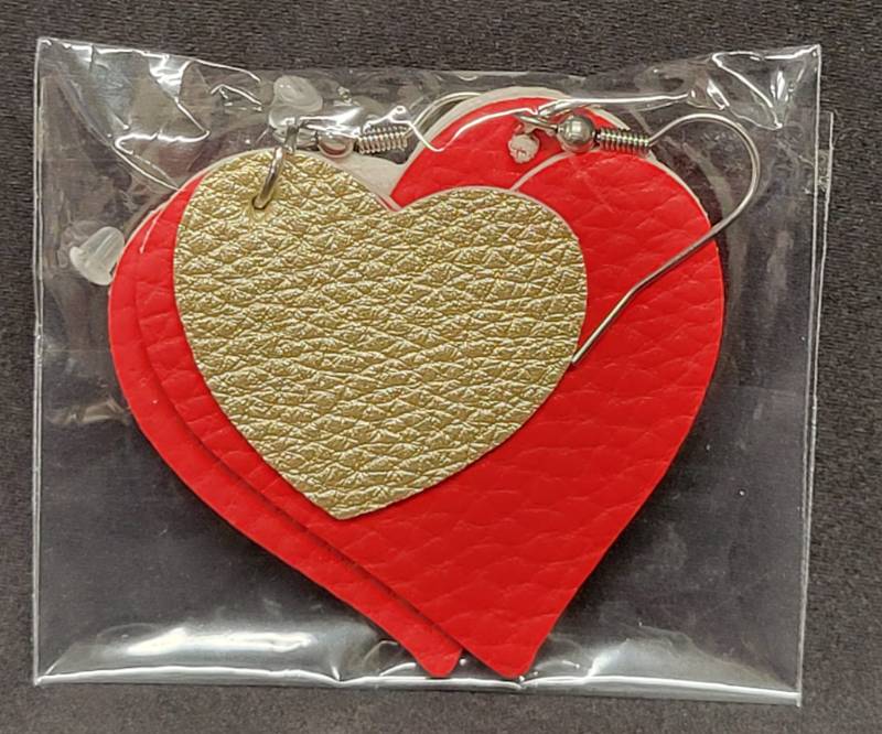 Double heart earrings gold