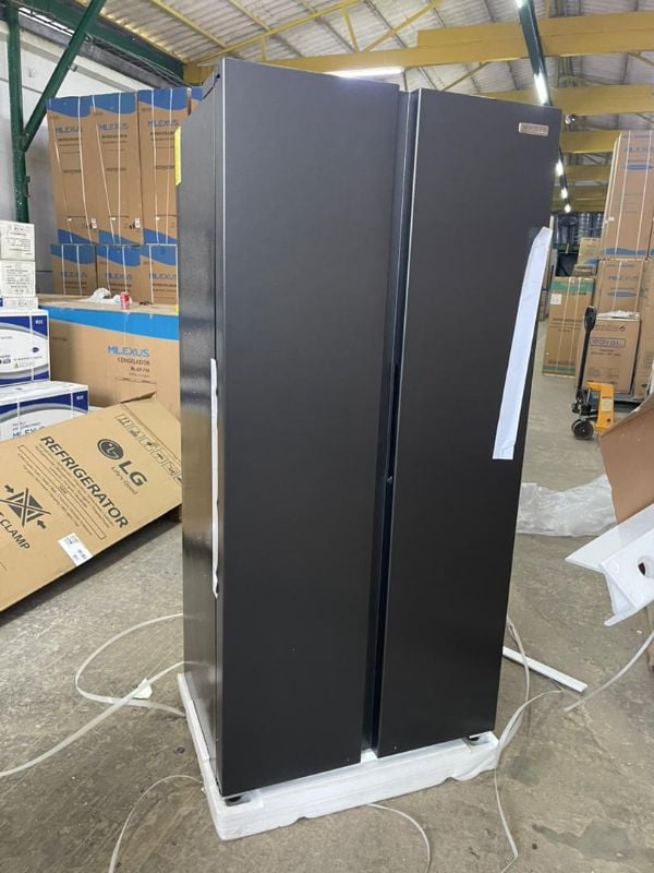 Refrigerador Royal Side by Side de 20cuft