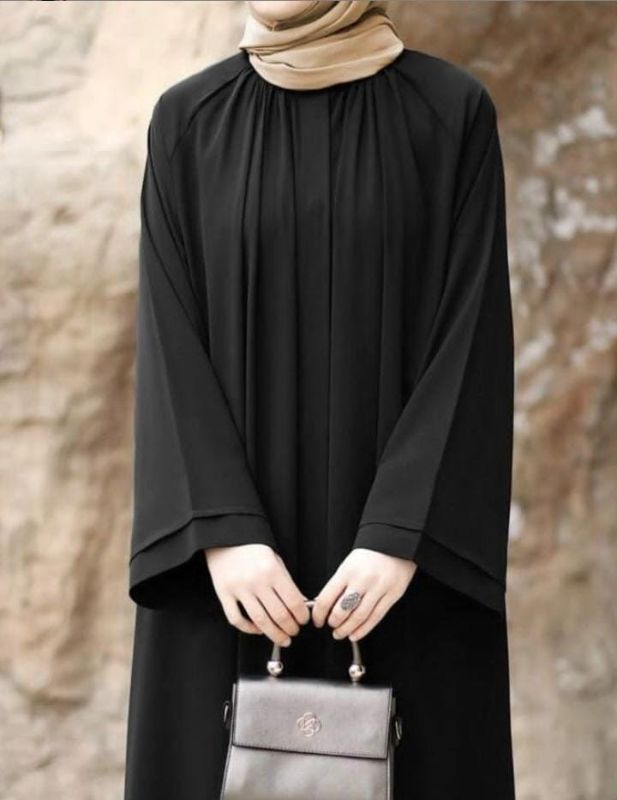 ✨Sleeves Layer Both Sided Pocket And Kaaj Button Abaya With Belt✨