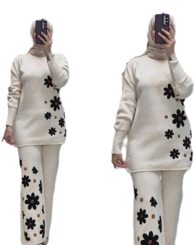 ❄️ Winter Fleece Collection ❄️  
🔥 Stylish & Cozy 2Pcs Set 🔥