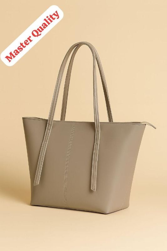 👜 Master Quality  
✨ High Quality Big Size Tote Bag