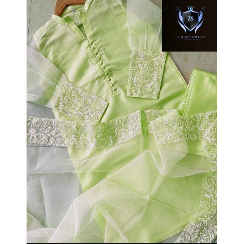 Sleeves,Dupatta Border Embroidered 3Pcs