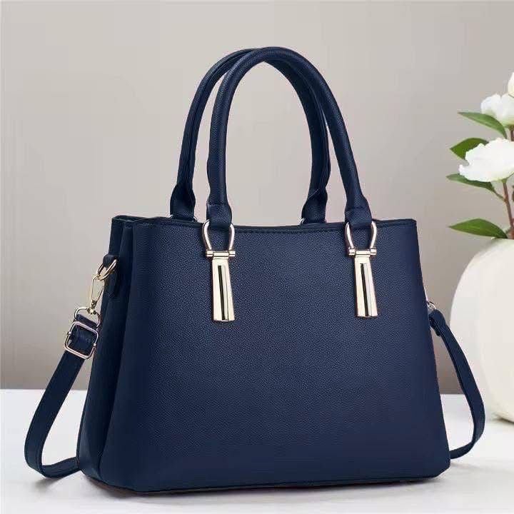 ✨ High Quality Handbag  
With Long Adjustable Belt👜