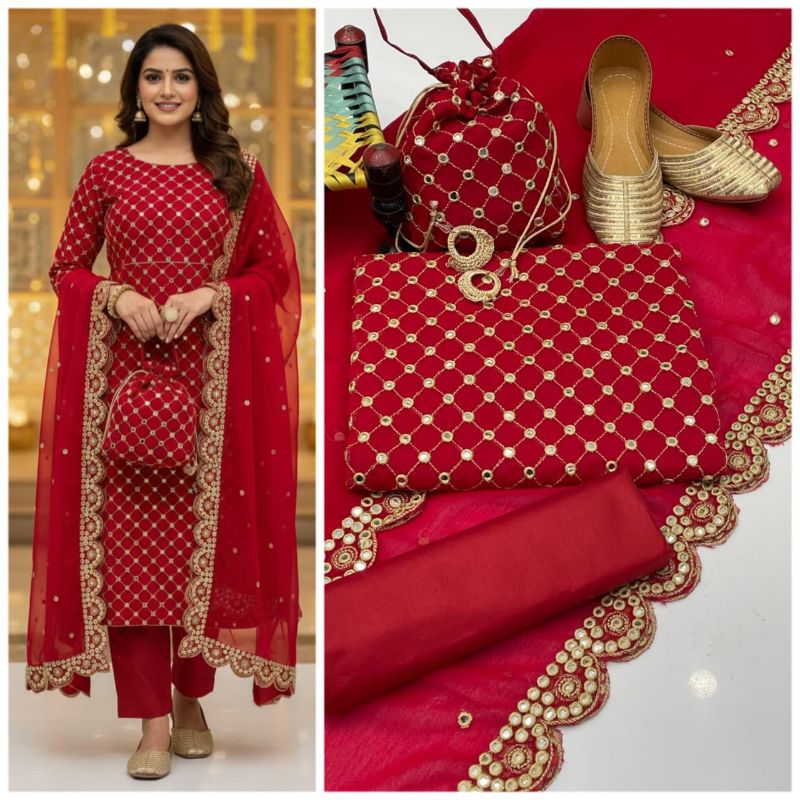 ✨ WEDDING COLLECTION ✨  
💫 5-Piece Premium Ensemble 💫  

خوبصورت شوز ساتھ بالکل فری 🥳 🥳 🎉
