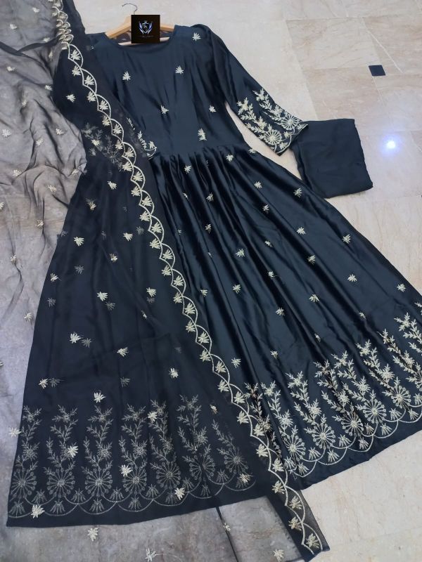 Border Embroidery With Emb Dupatta With Silk Trouser 3Pcs