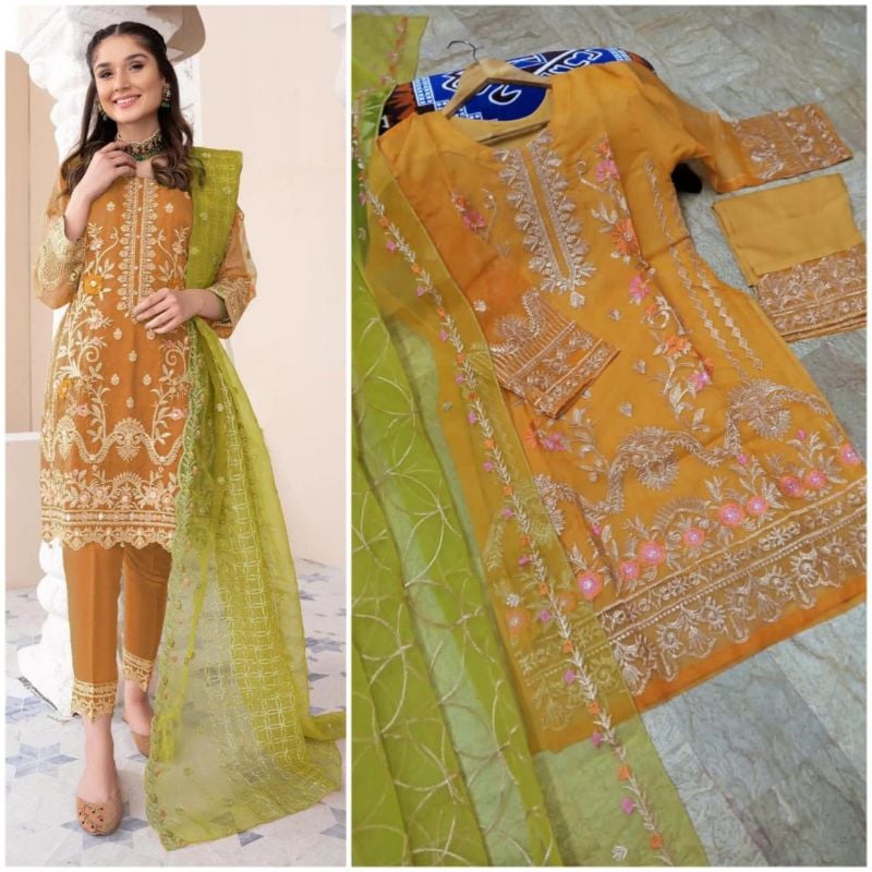 Heavy Embroidered Shirt with Embroidered Trouser & Embroidered Dupatta 3PCs

Maroon