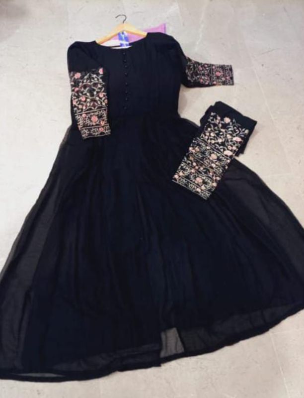 🌸 2PC Embroidered Maxi Set