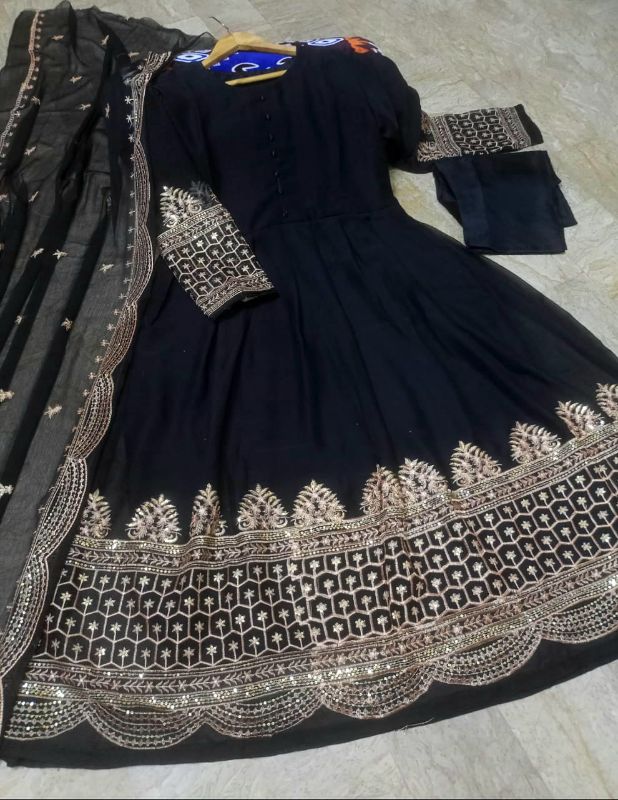 ✨ Embroidered 3PC Maxi Set ✨