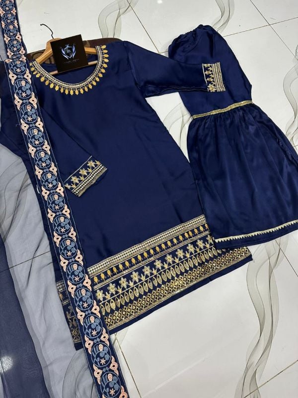 ✨ New Luxury 3PC Set ✨  
Sequence & Zarri Embroidered Short Shirt | Lace Work Garara | Multi Thread Embroidered Dupatta 💖