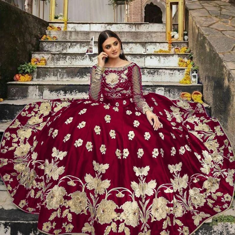 Embroidery Organza Sleeves Top + Matching Pearl Embroidered Long Flare Skirt👗  
2-Piece Elegant Set