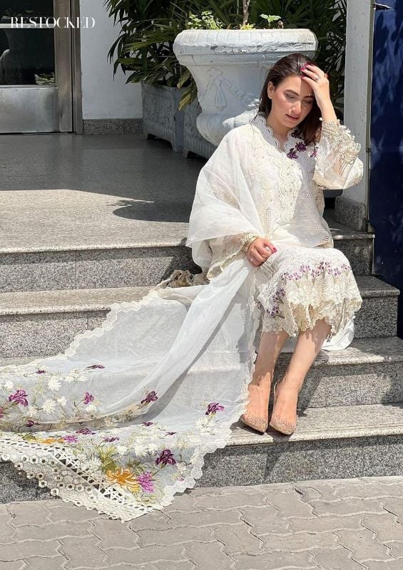 Lawn Fully Heavy  Embroidered Scifflie Front With Heavy Embroidered Neck Lace