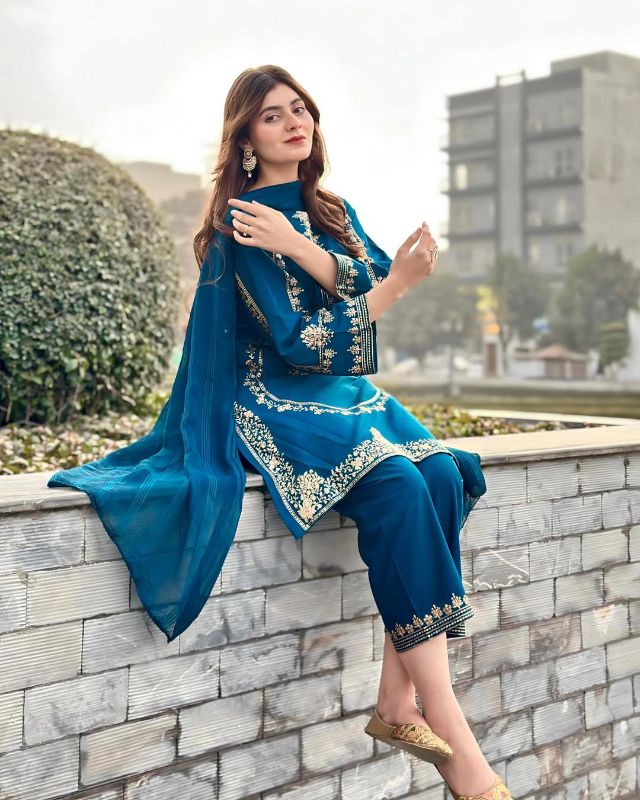 Round Sequence Embroidered on Shirt,Sleeves,Border With Seq Embroidered Trouser 3Pcs