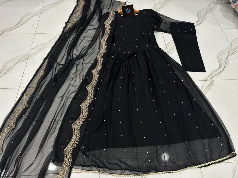 ✨Front & Back Pearls + Lace Work Long Flare Maxi 3PCs✨