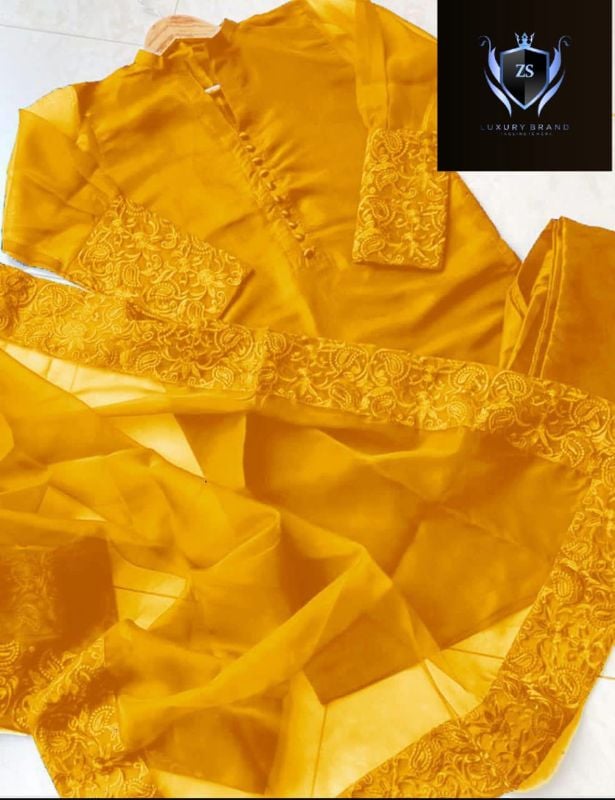 Sleeves,Dupatta Border Embroidered 3Pcs