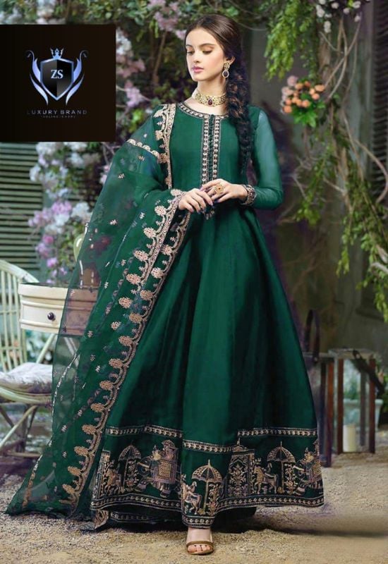 ✨ Border Shahi Embroidery With Neck Embroidery Dupatta – 3Pcs✨