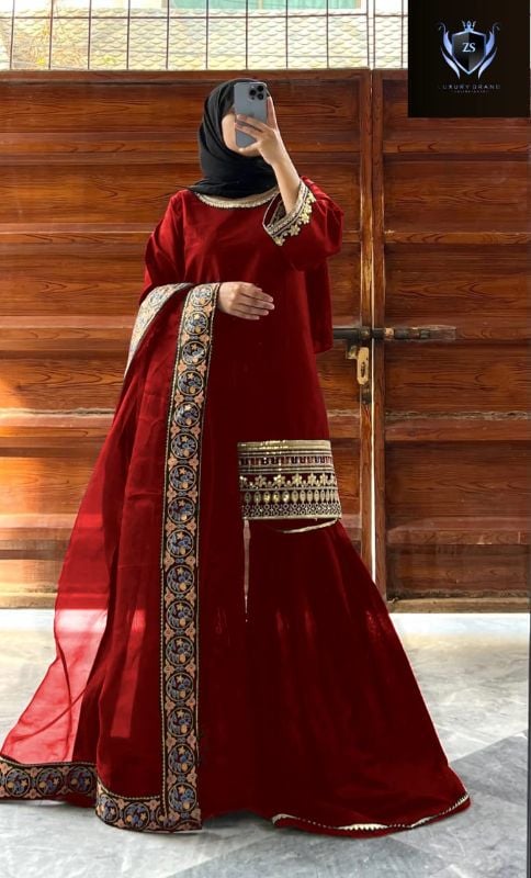 ✨ New Luxury 3PC Set ✨  
Sequence & Zarri Embroidered Short Shirt | Lace Work Garara | Multi Thread Embroidered Dupatta 💖