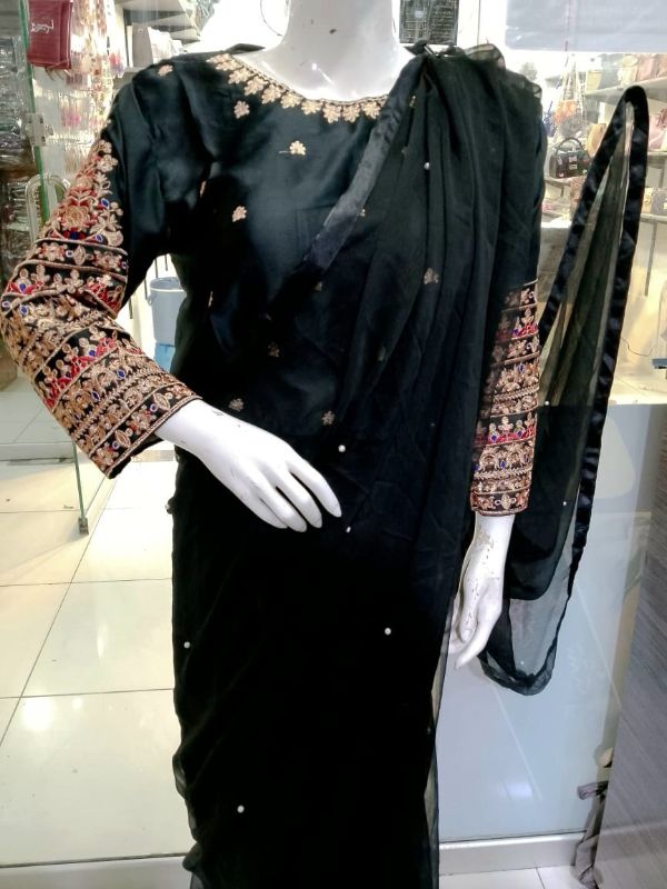 💃 Chiffon Saree Arrival – Elegant & Ready to Wear 💃