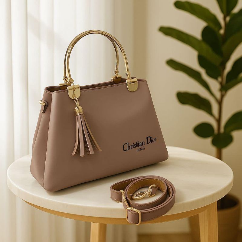 🎀 NEW CHRISTAIN DIOR CROSSBODY BAG  For Girls 🎀