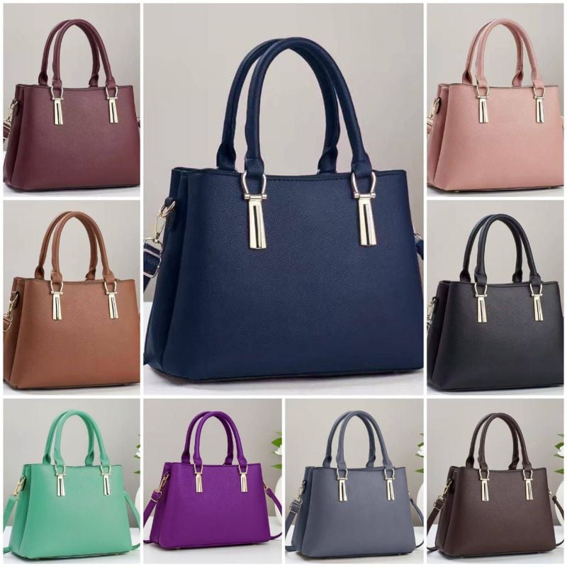 ✨ High Quality Handbag  
With Long Adjustable Belt👜