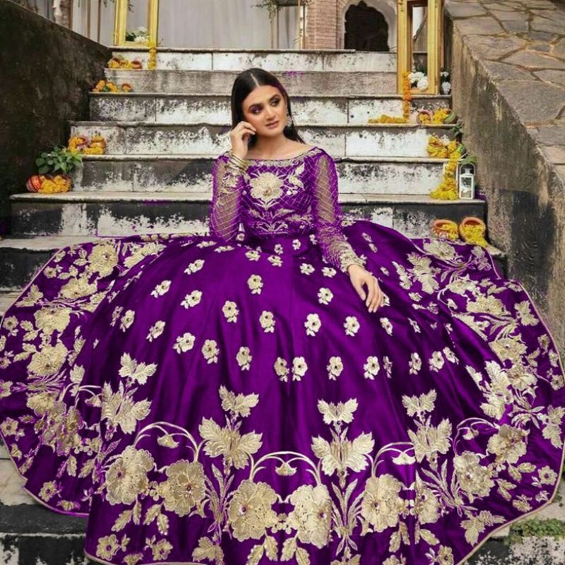 Embroidery Organza Sleeves Top + Matching Pearl Embroidered Long Flare Skirt👗  
2-Piece Elegant Set