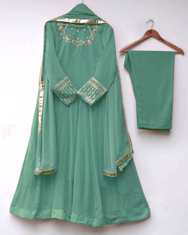 ✨ New Arrival – Elegant 3Pc Maxi Set ✨