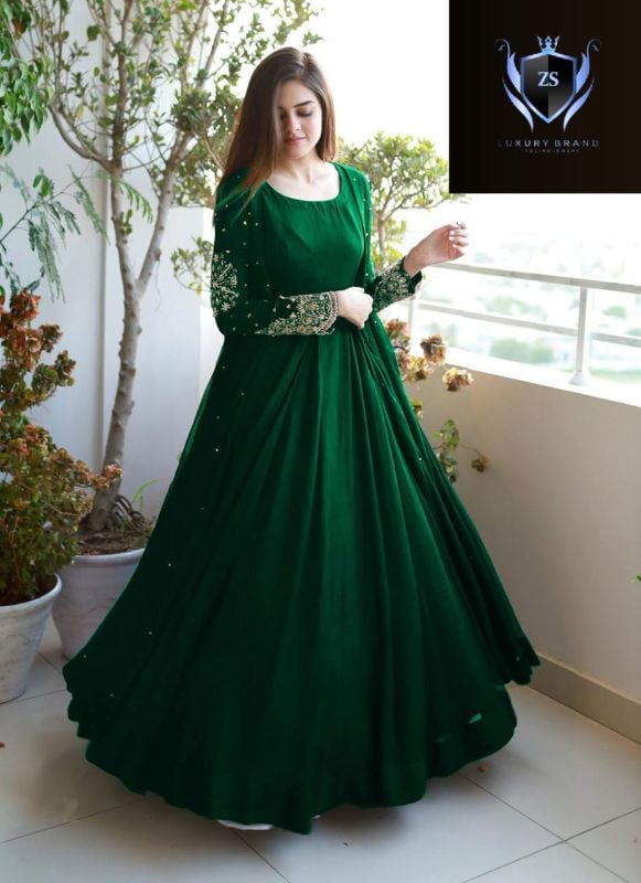 ✨ Heavy Embroidered 3Pc Set ✨  
💃 Pearls Attached Gown + Maxi + Trouser
Blue