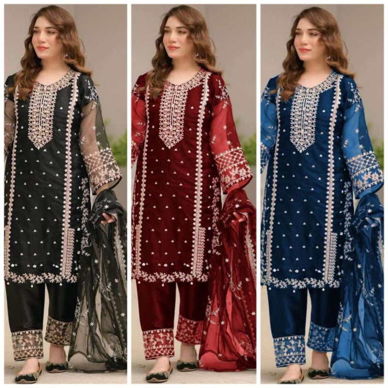 💫 Elegant 3PC Embroidered Suit 💫