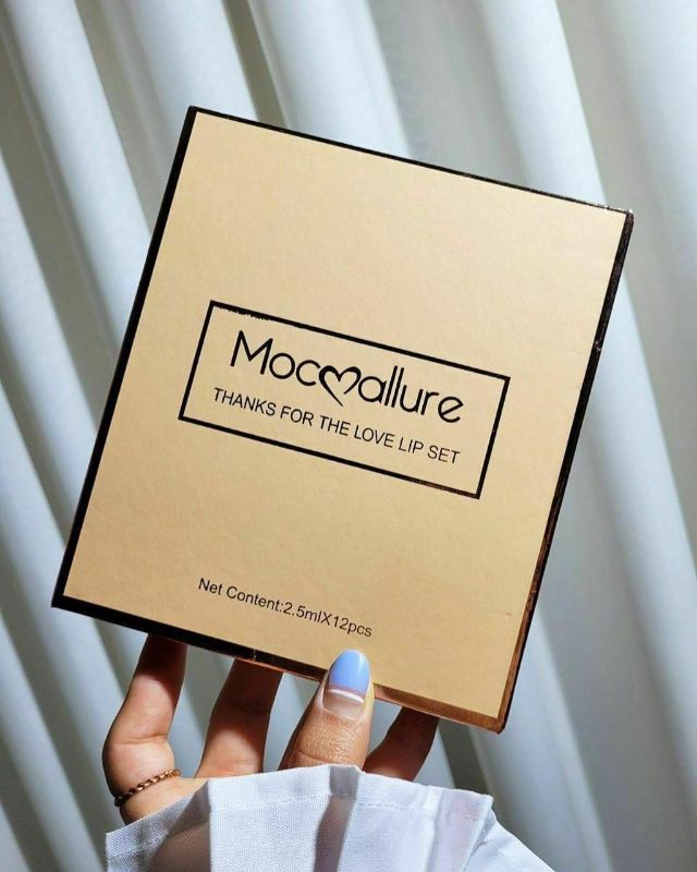 Multicolor Velvet Glossy Lip Gloss - Sheer Finish, Pack of 6 Pcs