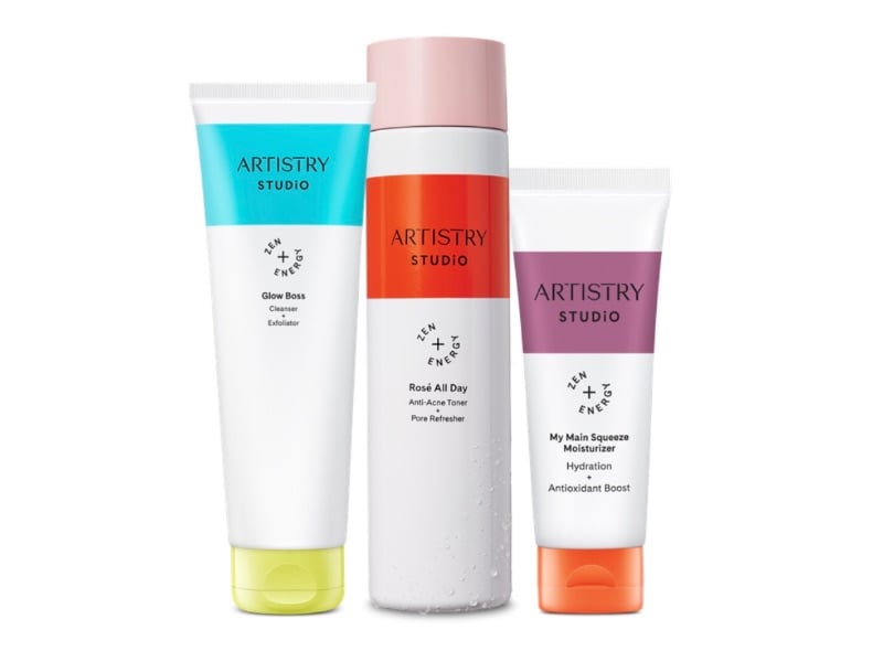 Nettoyer, tonifier, hydrater.

L'ensemble de solutions Artistry Studio Glow-up comprend 3 produits faciles à utiliser qui contrôlent l'huile et améliorent l'apparence de la clarté et de la luminosité de la peau dans une routine simple du matin et du soir. Sans alcool

Testé contre les allergies

Convient aux peaux sensibles

Non comédogène

pH équilibré

Testé par un dermatologue