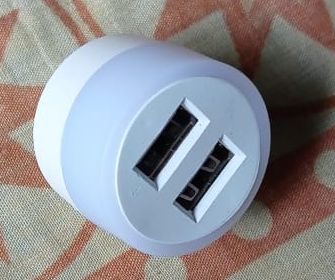 Portable USB Night Light Splitter – 2-Port LED Lamp for Laptop, PC & Charging