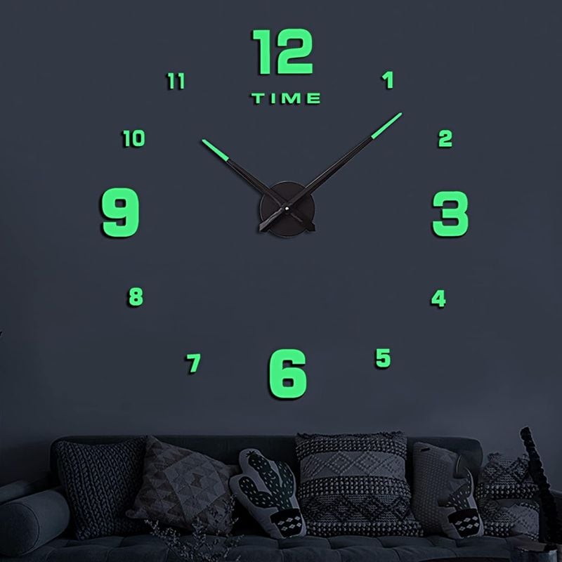3D Wooden Glow-in-the-Dark Wall Clock – Round Dial Decorative Clock