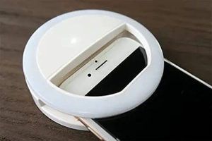 LED Ring Selfie Light – Clip-On Light for Smartphones | 3 Brightness Mode