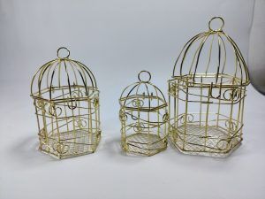 Metal Bird
Stylish & Durable Feathered Habitat