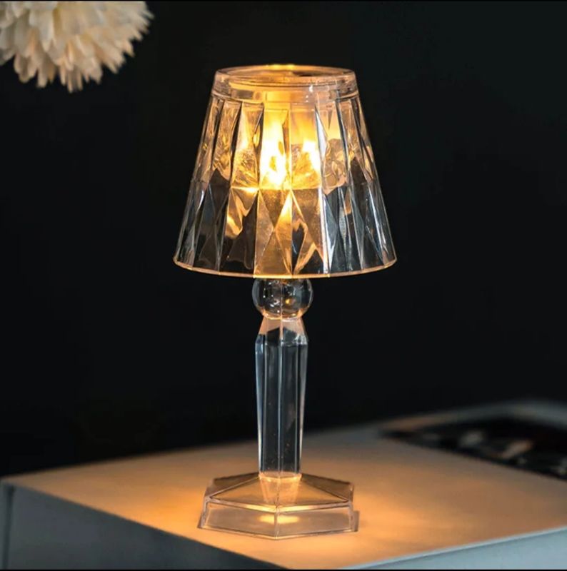 Small Crystal Diamond Table Lamp (Cell Operated)