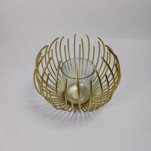 Golden Pearl Metal Candle Stand – Luxurious Geometric Home Décor