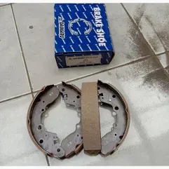 SEPATU REM BELAKANG APV DAIMARU