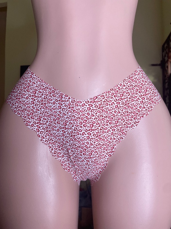 Seamless Underwear-Red Cheetah  Pattern